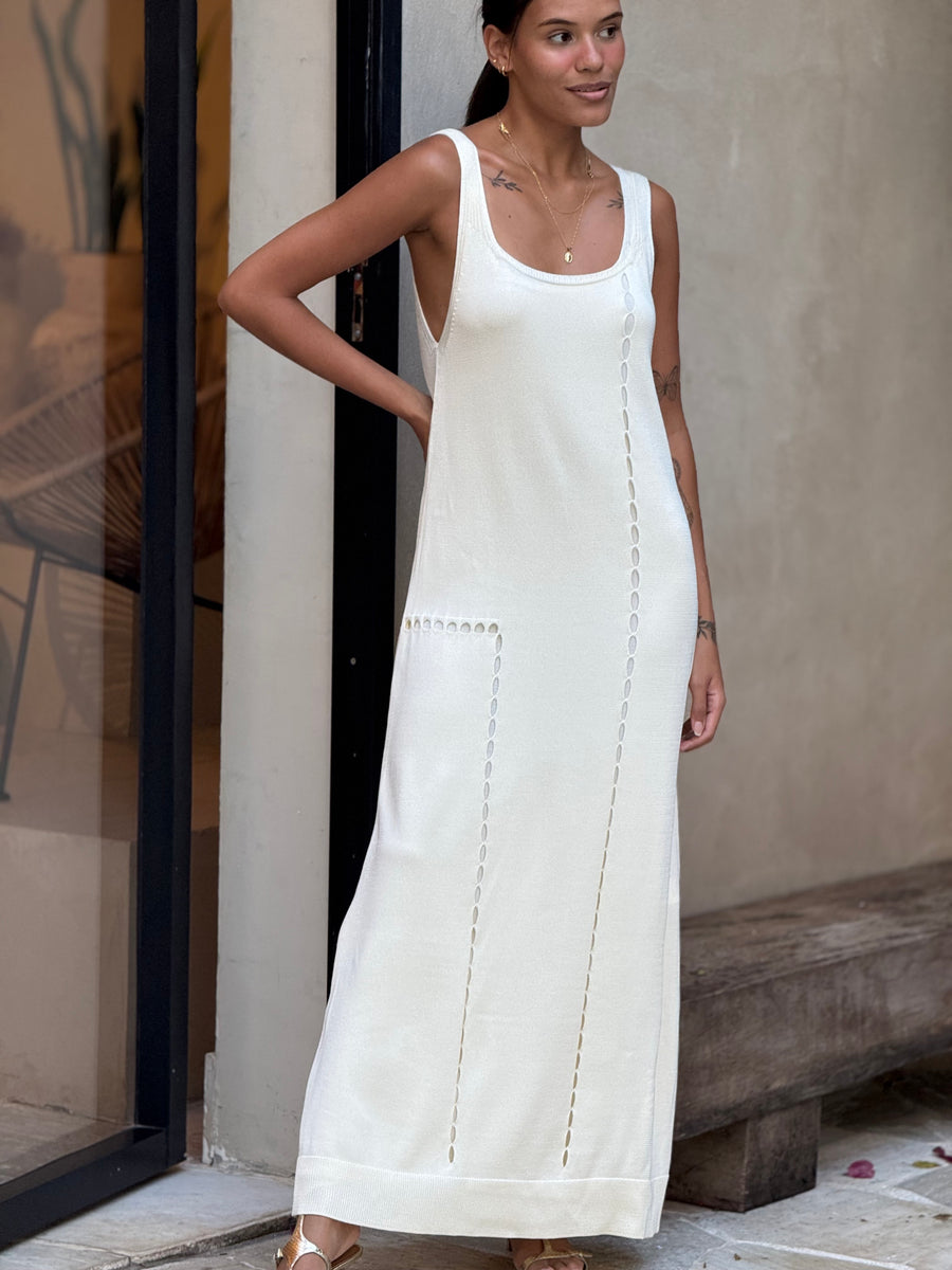 Vestido Pontilhado
