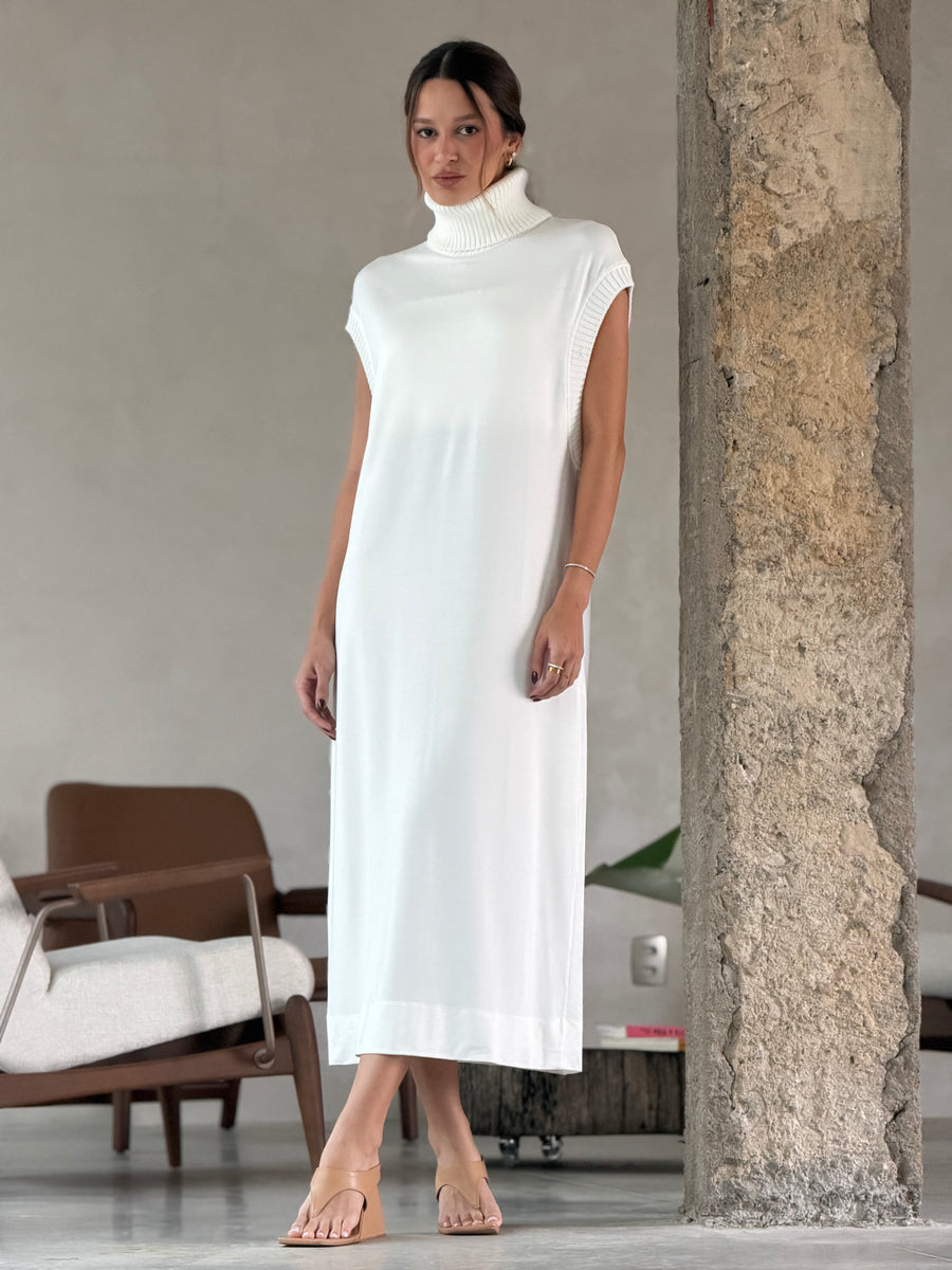 Vestido Gola Alta